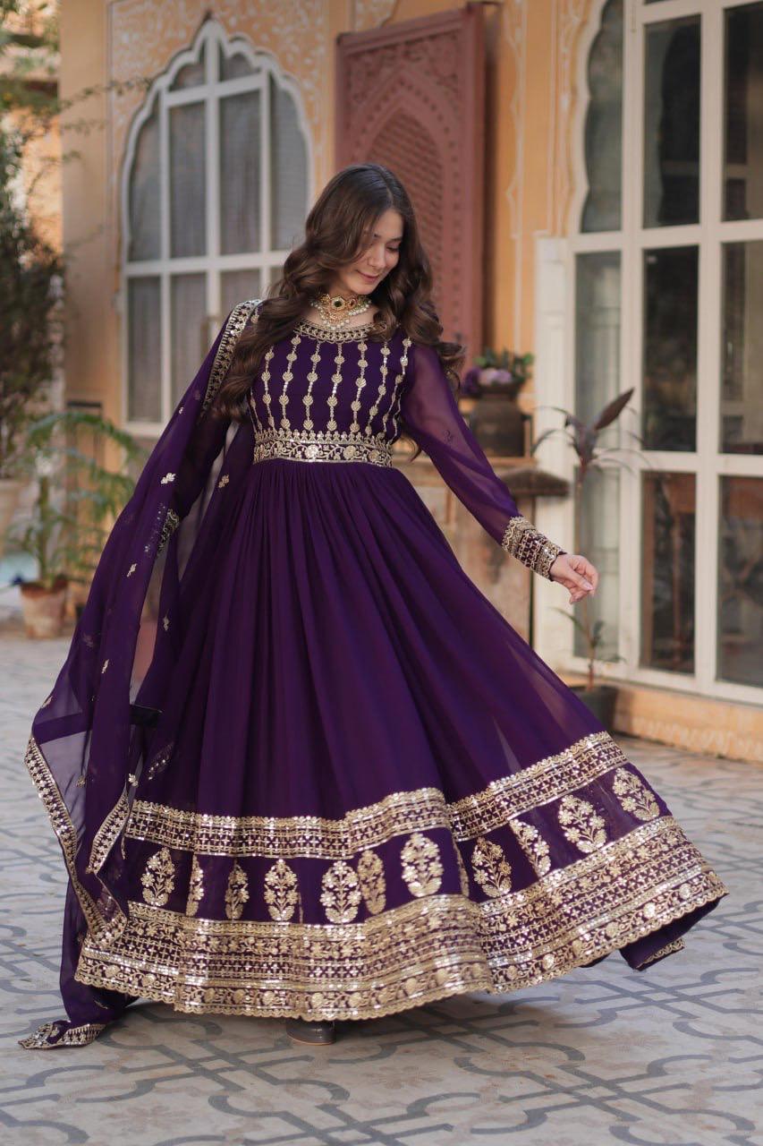 Viola Eleganza Bloom Gown