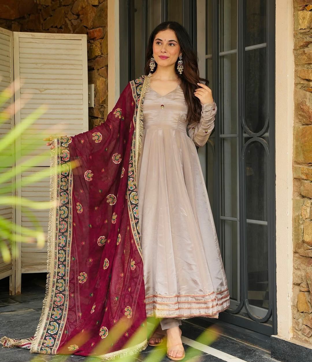 Aurora Eleganza Gown Set