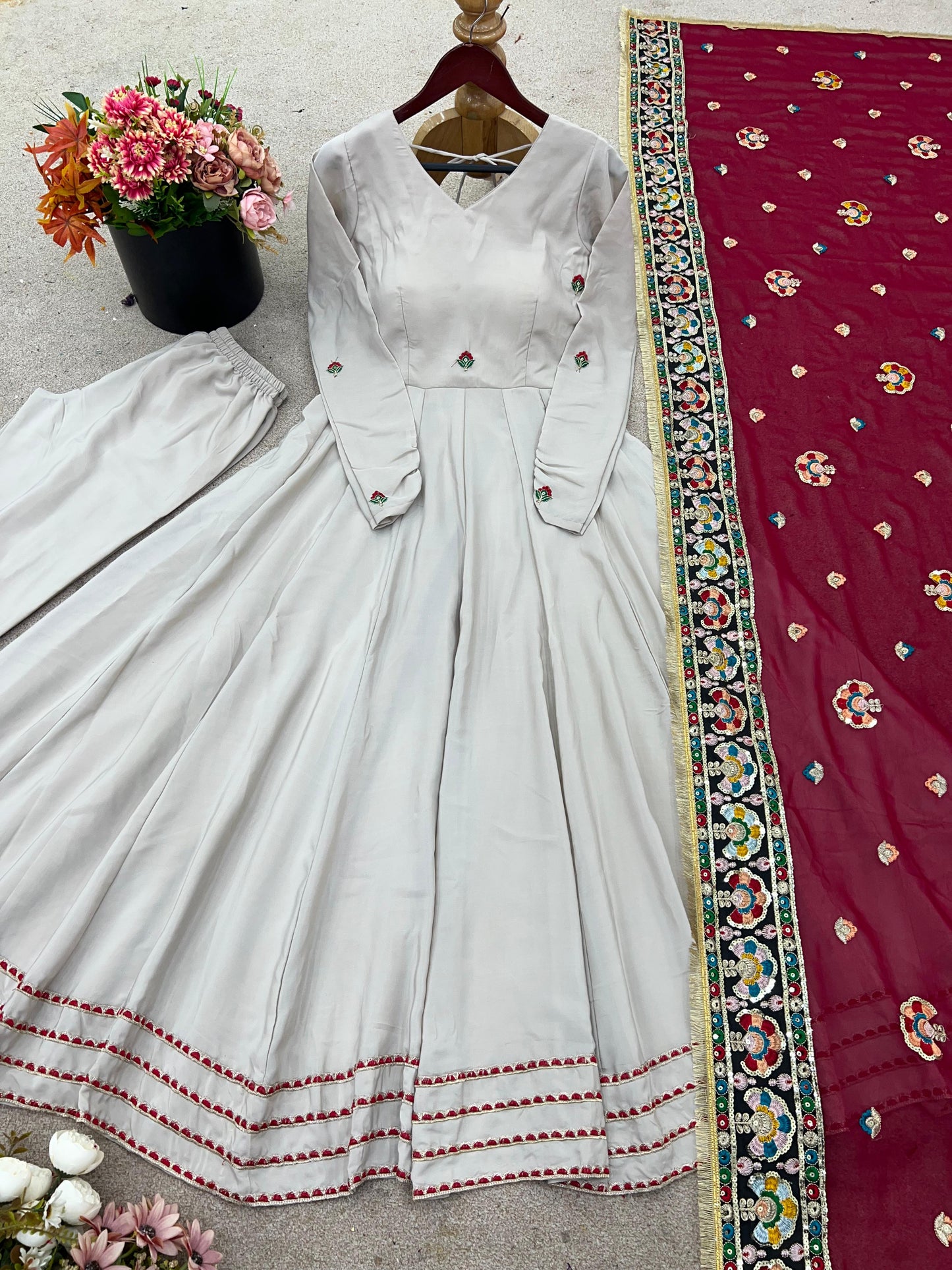 Aurora Eleganza Gown Set