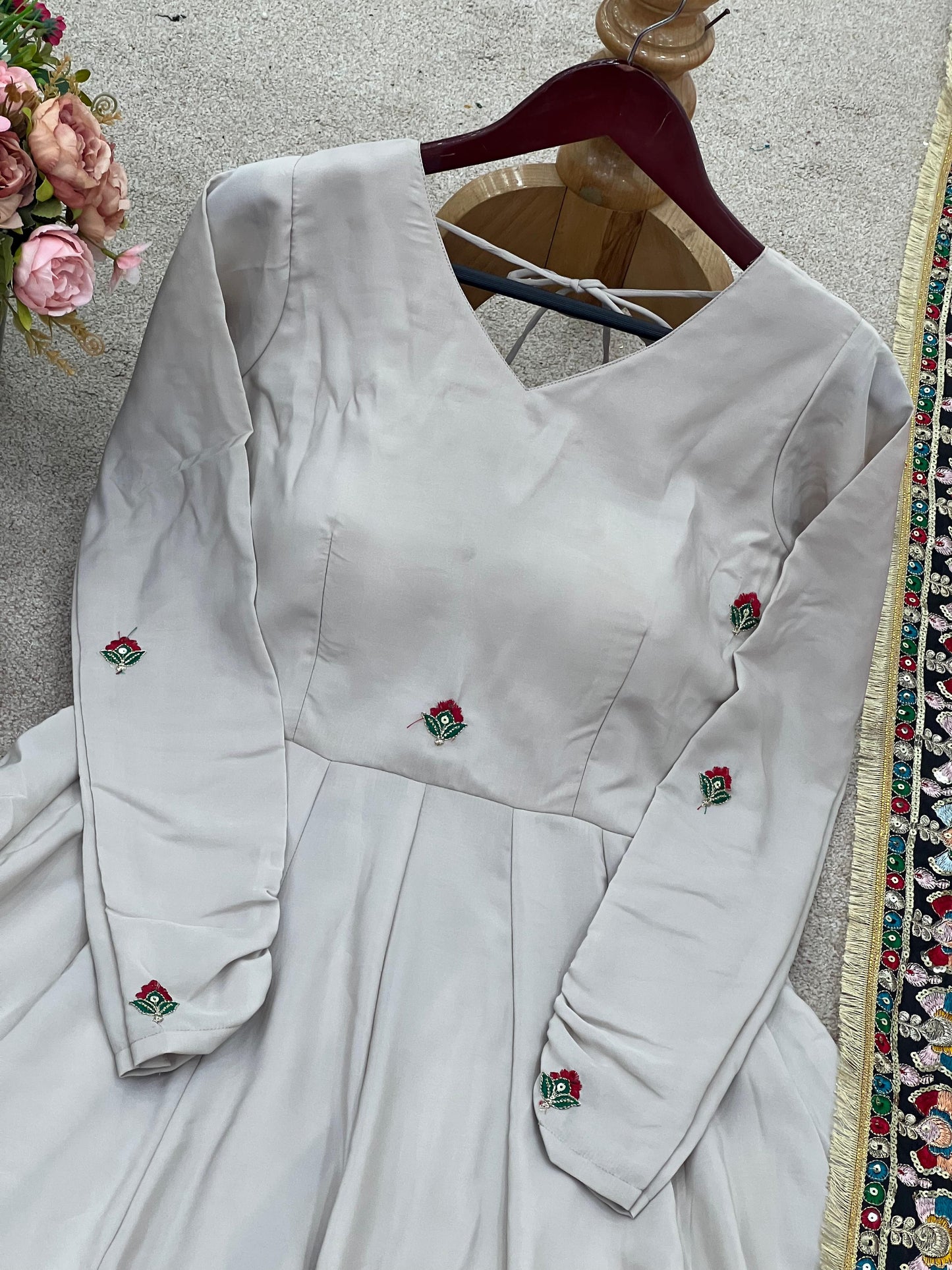 Aurora Eleganza Gown Set