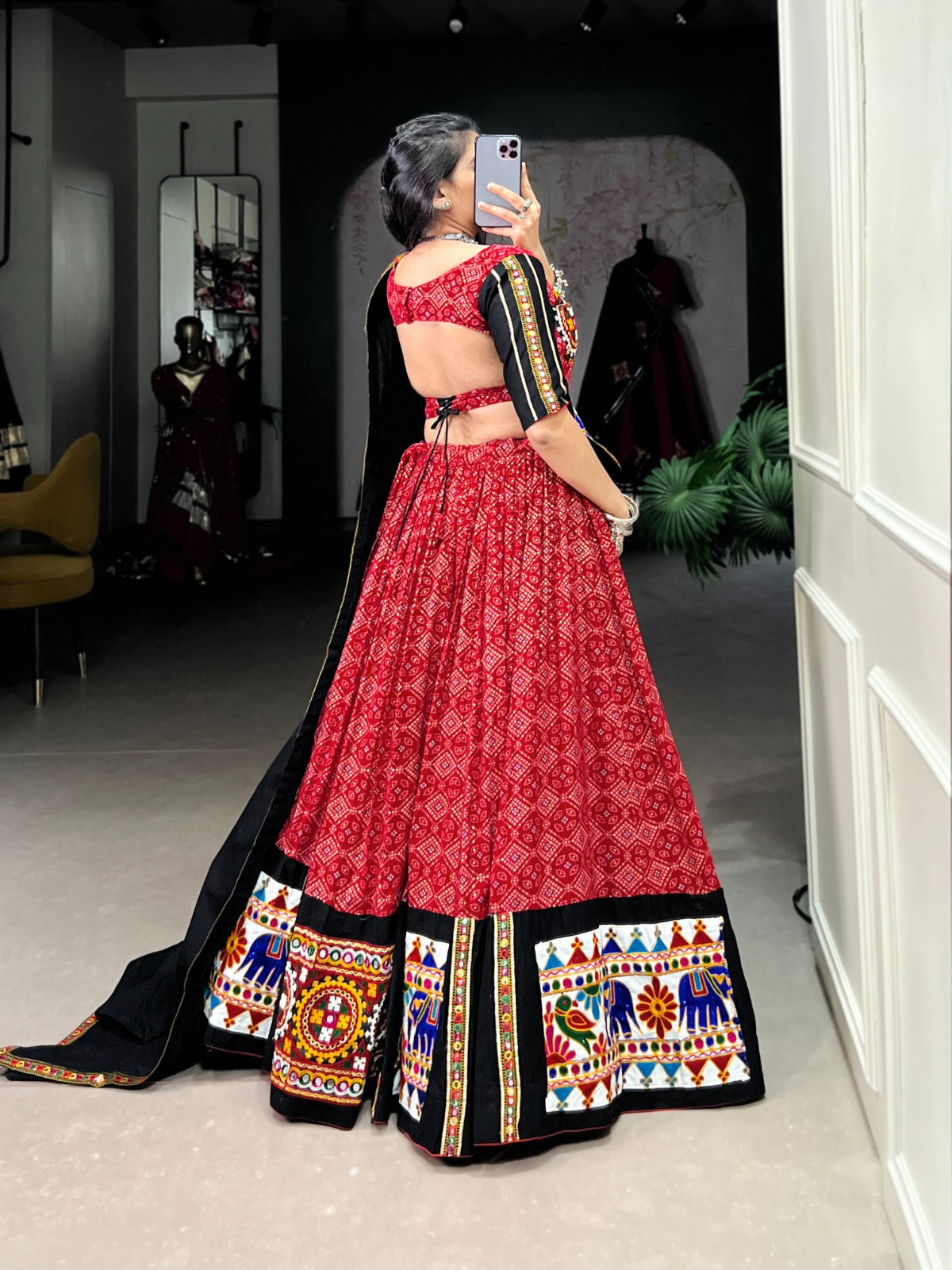 Gamthi Glow Ensemble