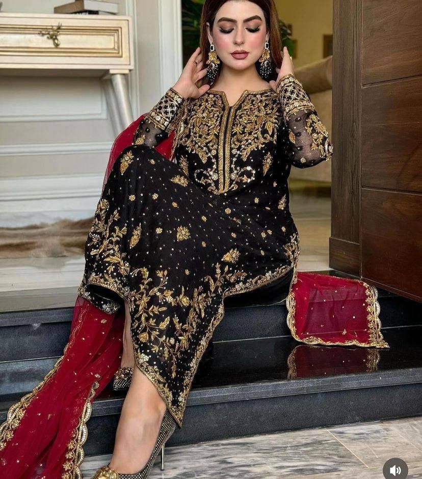 Georgette Embroidered Kurti Set