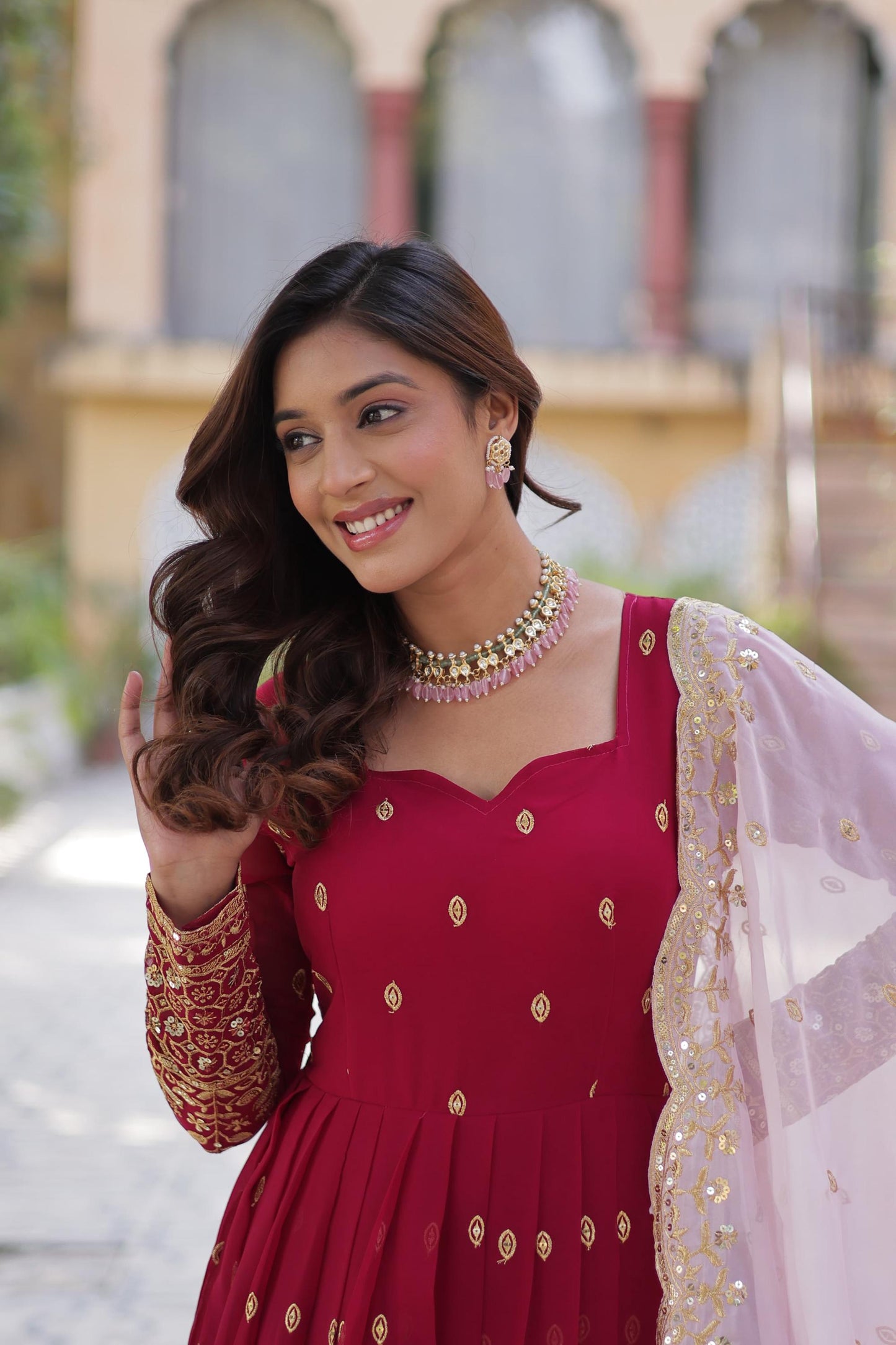 Blooming Zari Glow