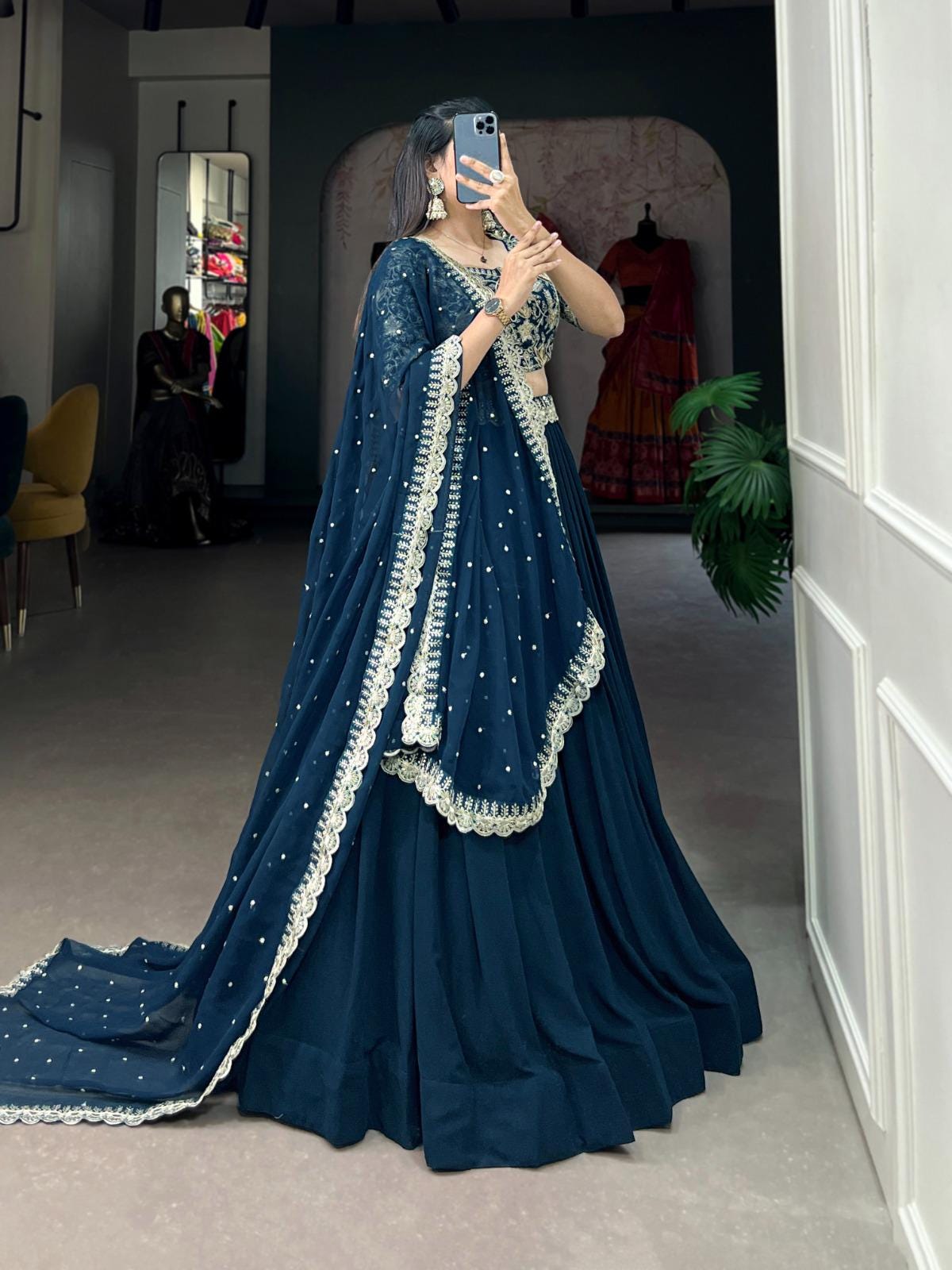Zari Royale