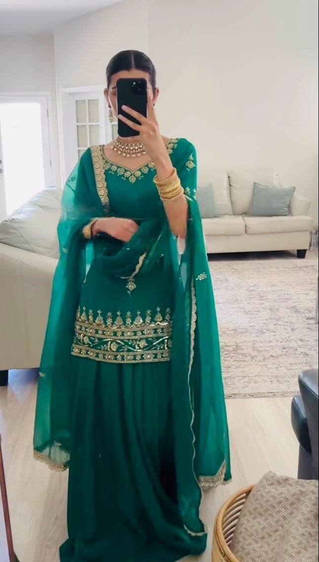 Regal Crepe Set