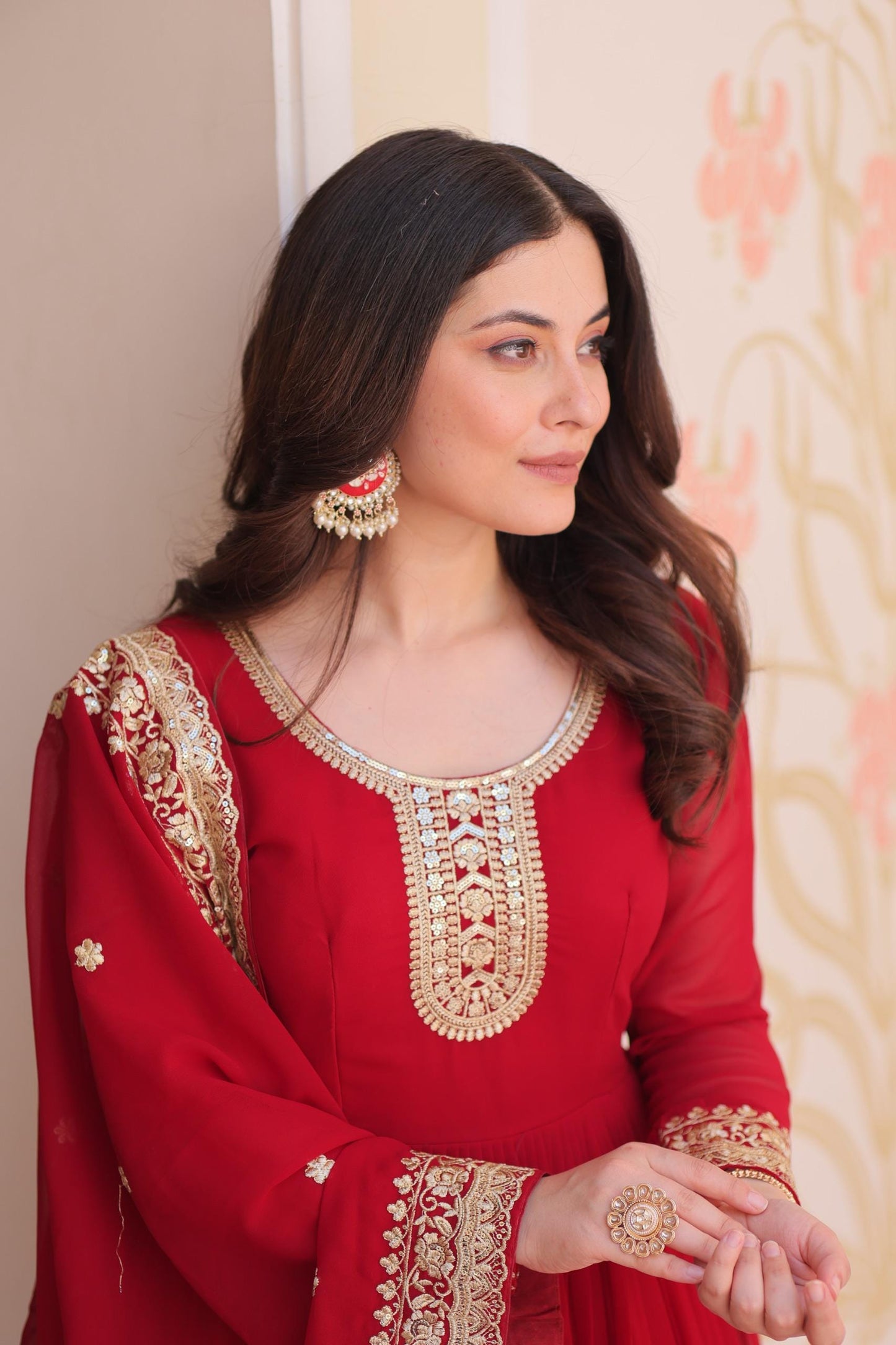 Glam Zari Shine