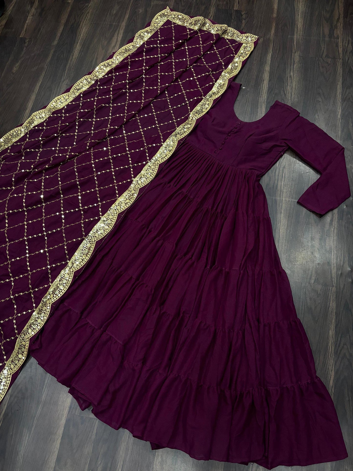 Georgette Luxe Wine