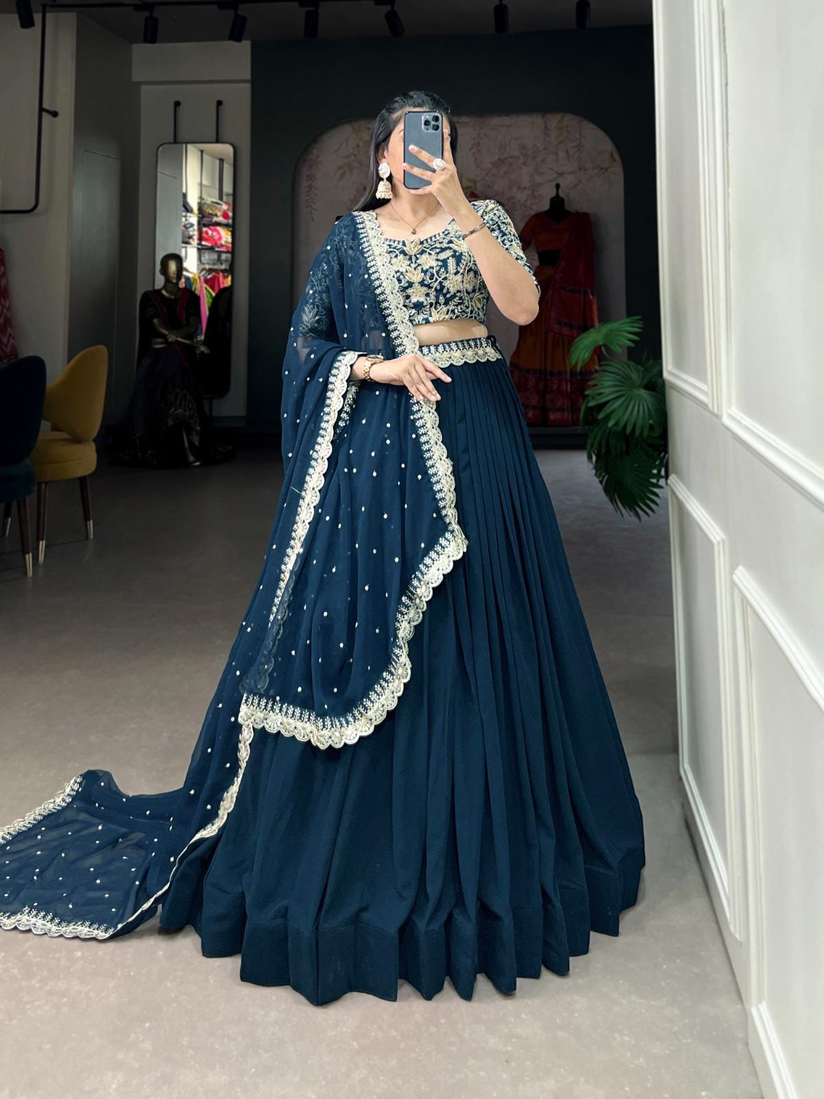 Zari Royale