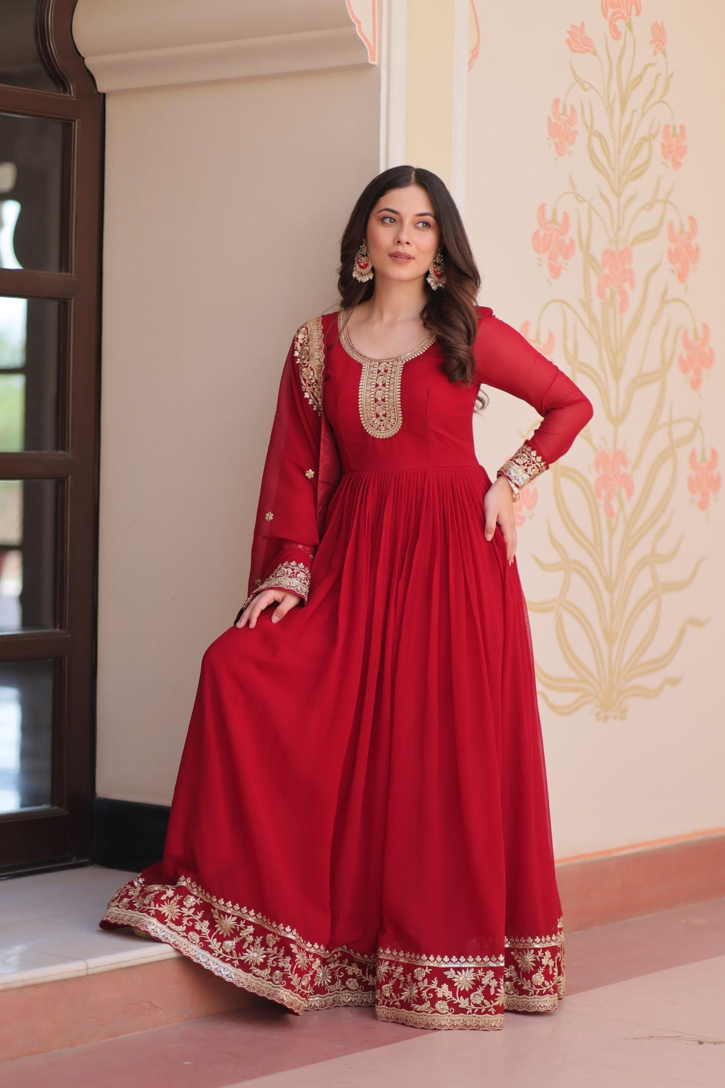 Glam Zari Shine