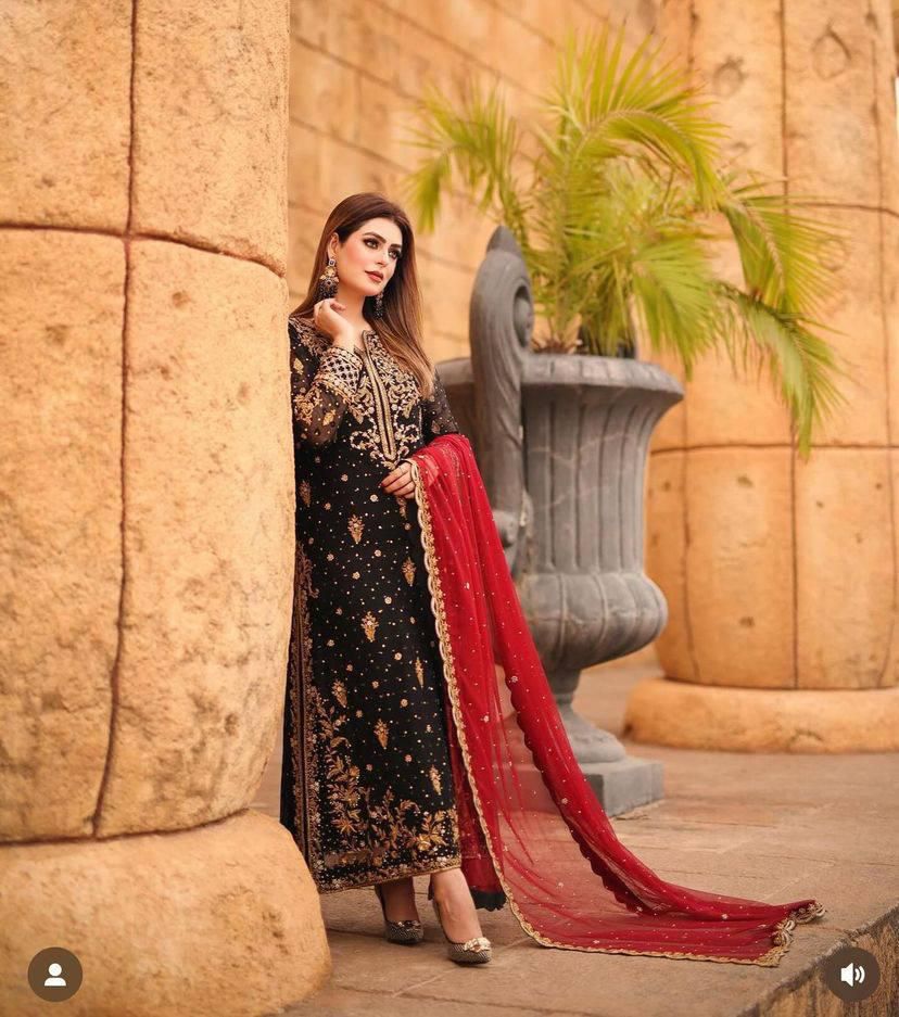 Georgette Embroidered Kurti Set