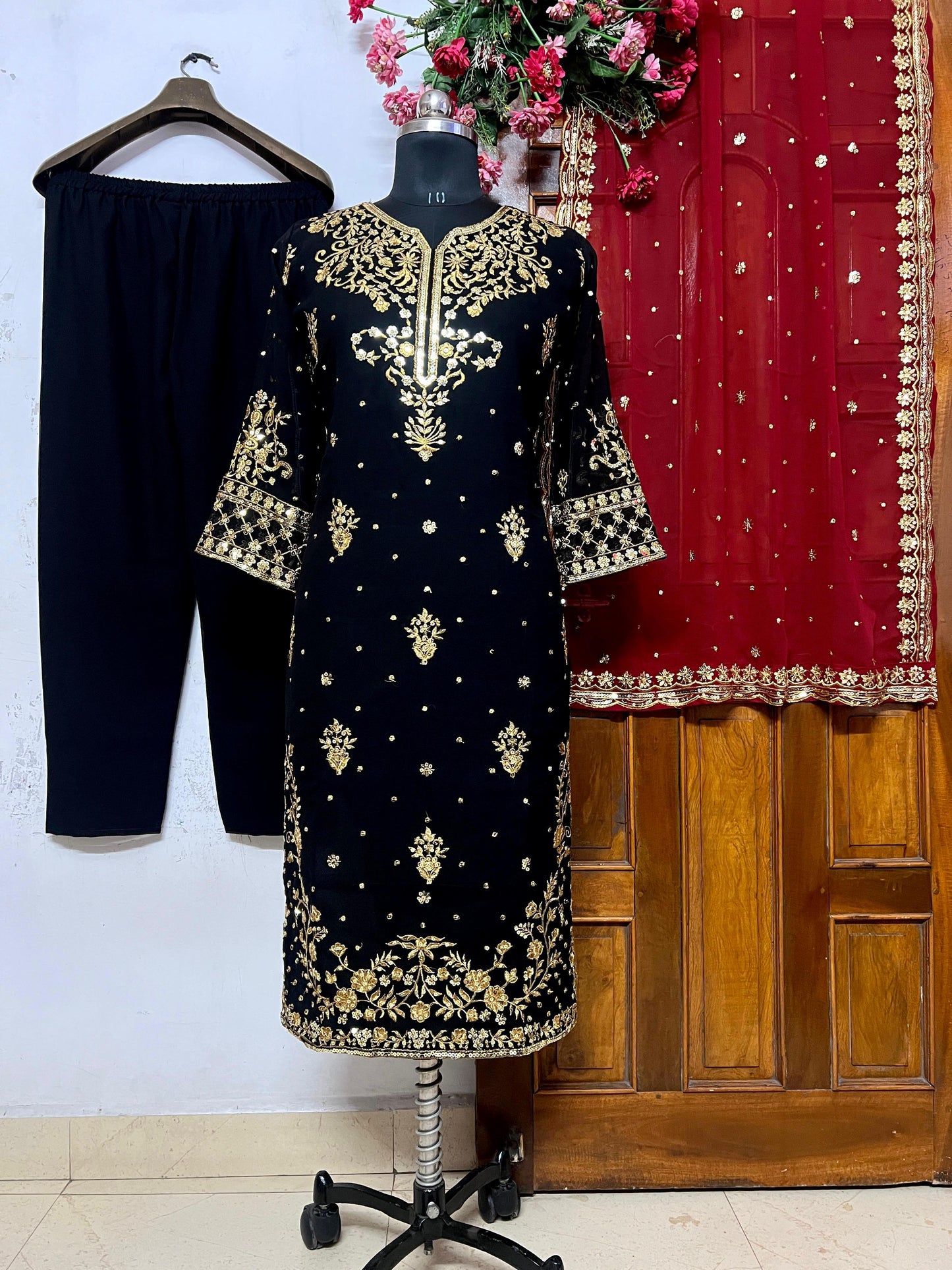 Georgette Embroidered Kurti Set