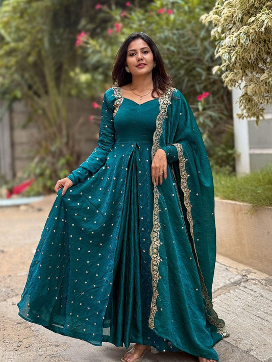 Fandy Silk Royale