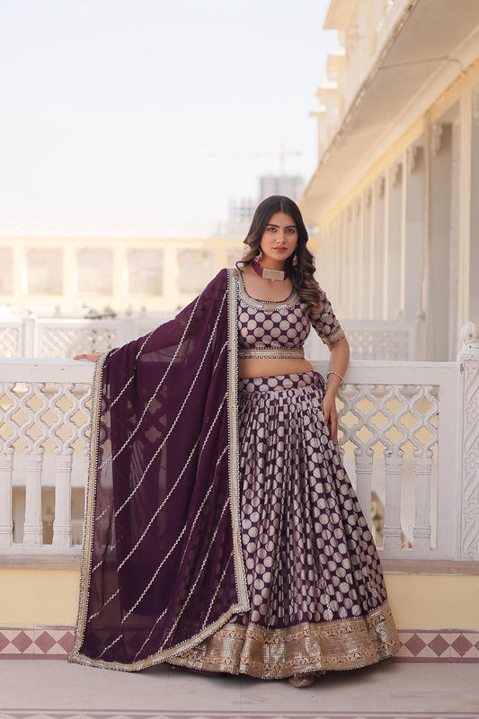 Wine Jacquard Glow