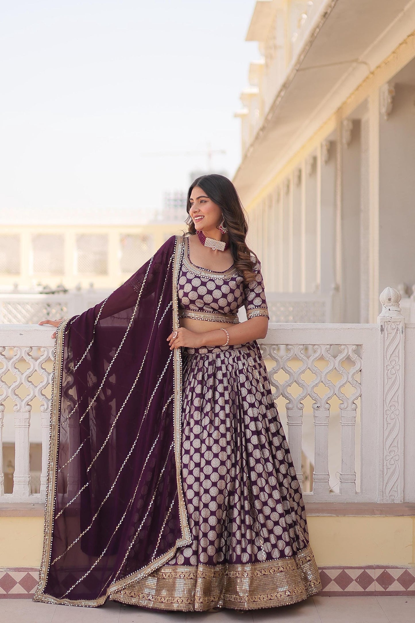 Wine Jacquard Glow